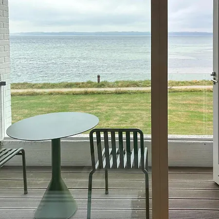 1 Bedroom Gorgeous In شقة *