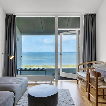 1 Bedroom Gorgeous In *