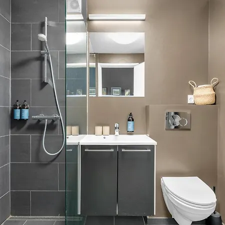 1 Bedroom Gorgeous In شقة *